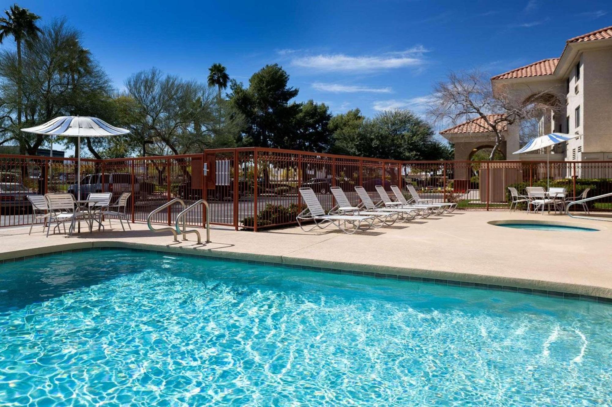 Country Inn & Suites By Radisson, Phoenix Airport, Az Buitenkant foto